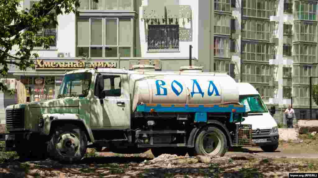 На первом этаже «семейной» «Лаванды» уже открыли пивной клуб