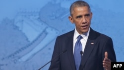 Китай. Президент США Барак Обама выступает на саммите стран АТЭС