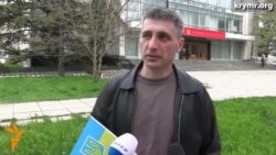 Активиста оштрафовали на 10 тысяч рублей за украинский флаг Активиста оштрафовали на 10 тысяч рублей за украинский флаг