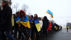 Ваша Свобода | Чи був «злив» студентського Євромайдану без політики? Ваша Свобода | Чи був «злив» студентського Євромайдану без політики?