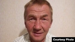 Житель села Чулпаново 48-летний Идрис Садыков обвиняет двух братьев-полицейских в том, что на протяжении трех недель он был у них в рабстве и выполнял различные работы на ферме их родителей