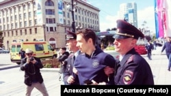 Алексей Ворсин во время задержания. Архивное фото