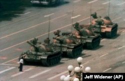 China, Piața Tiananmen, 5 iunie 1989.