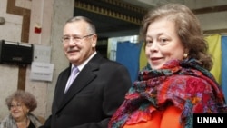 Анатолій Гриценко і Юлія Мостова у 2014 році