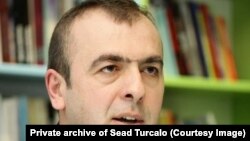 Sead Turčalo: Na srpski svijet treba gledati kroz prizmu njegove sličnosti sa ruskim svijetom koji je omogućio Rusiji da interveniše u postsovjetskom prostoru. Dao joj je ideološku osnovu da prvo izvrši aneksiju Krima, a kasnije i agresiju na Ukrajinu.