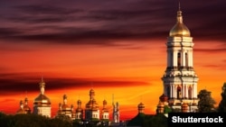 Свято-Успенська Києво-Печерська лавра є материнською для монастирів України