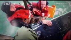 Відео рятувальної операції на місці аварії судна, в якій загинули українці Відео рятувальної операції на місці аварії судна, в якій загинули українці