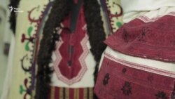 Автентичні українські вишиванки і аксесуари представлені у Львові (відео) Автентичні українські вишиванки і аксесуари представлені у Львові (відео)