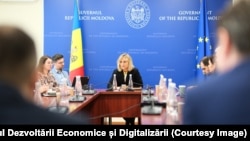 Imagine de la întrunirea reprezentanților ministerului Dezvoltării Economice și Digitalizării cu exportatorii moldoveni care operează pe piața SUA, 9 aprilie.