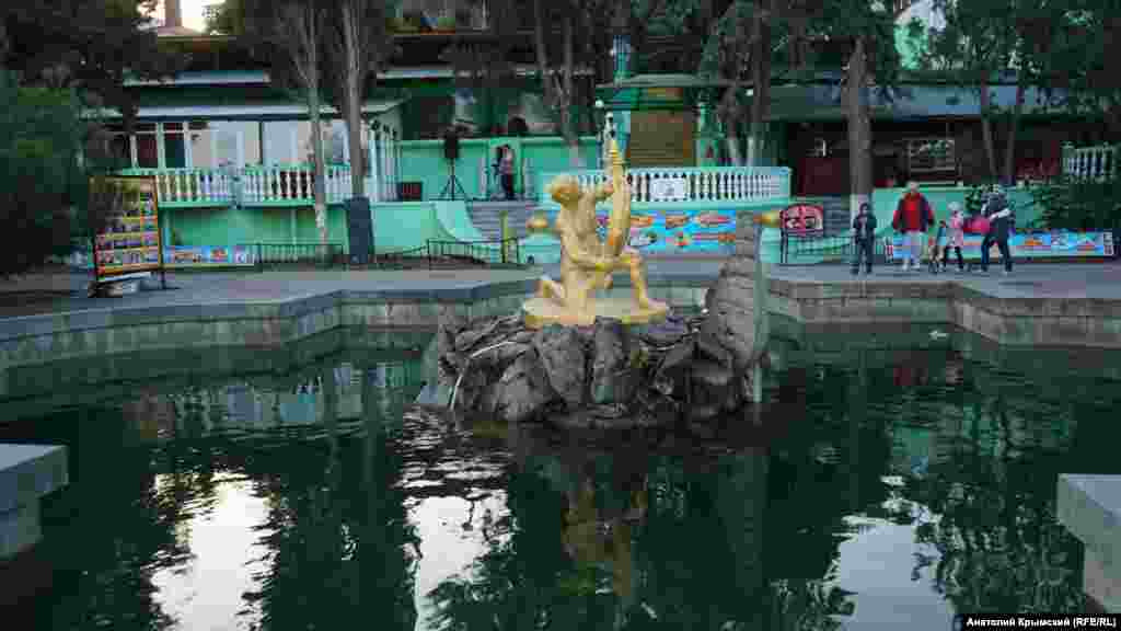 Не штормит только в фонтане «Рыбак»