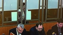 Савченко: якщо хочете взяти своїх двох ГРУшників за одну невинну – це занадто багато (відео) Савченко: якщо хочете взяти своїх двох ГРУшників за одну невинну – це занадто багато (відео)