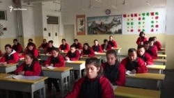 Как в Китае перевоспитывают мусульман Как в Китае перевоспитывают мусульман