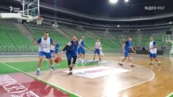 Збірна України з баскетболу готується до кваліфікаційних матчів на Євробаскет-2022 (відео) Збірна України з баскетболу готується до кваліфікаційних матчів на Євробаскет-2022 (відео)