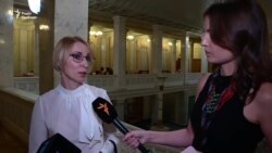 «Хайпанула»: Ліза Богуцька про «путч» Порошенка з її переписки – відео «Хайпанула»: Ліза Богуцька про «путч» Порошенка з її переписки – відео