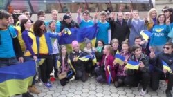 Біля посольства Нідерландів відбулися проводи учасників ультрамарафону «Say «YES!» Європі» (відео) Біля посольства Нідерландів відбулися проводи учасників ультрамарафону «Say «YES!» Європі» (відео)