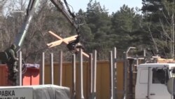 Як зносили хрести в Куропатах – відео Як зносили хрести в Куропатах – відео