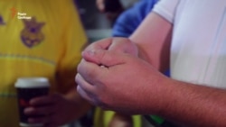 Украинского гимнаста Олега Верняева встречали из Рио с оркестром (видео) Украинского гимнаста Олега Верняева встречали из Рио с оркестром (видео)