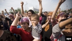 Демонстрація уйгурів у місті Урумчі, 7 липня 2009 р.