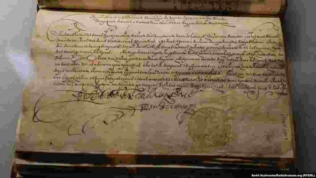 Універсал гетьмана Івана Мазепи під час відкриття виставки «Раритети Української козацької держави – Гетьманщини»