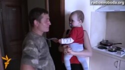 Беженцев, прибывших в Киев из восточных регионов и Крыма, селят в Межигорье Беженцев, прибывших в Киев из восточных регионов и Крыма, селят в Межигорье