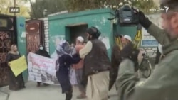 کابل: طالبانو ښځې مظاهرې ته پرېنښودې