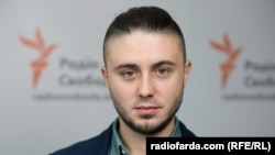 Украинский волонтер, певец, лидер группы «Антитела» Тарас Тополя