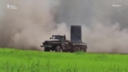 Президент Украины назвал тяжёлой ситуацию в Донбассе Президент Украины назвал тяжёлой ситуацию в Донбассе