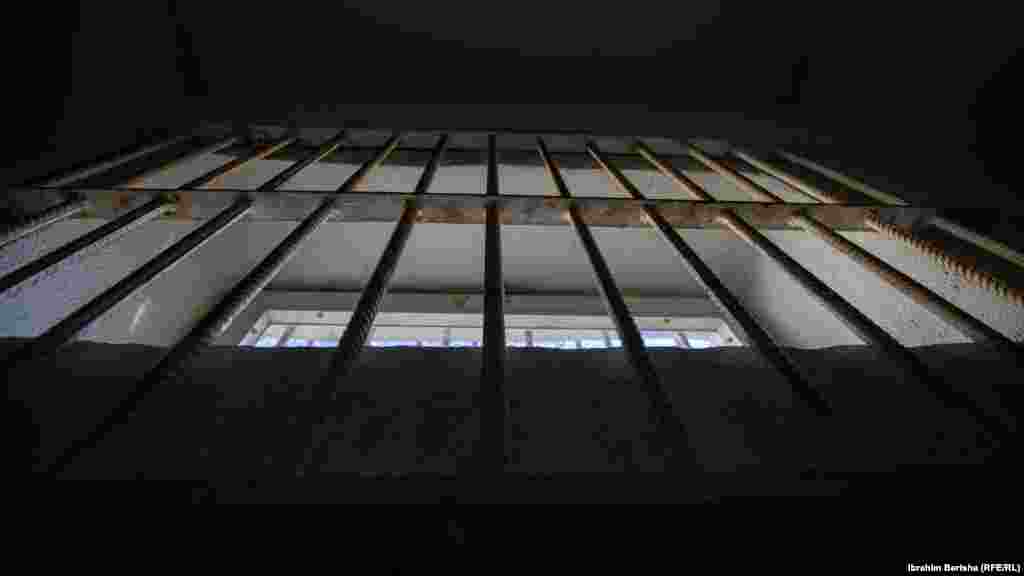 Zatvor u Prištini pretvoren je u muzej "Zatvor ideala", jer je u njemu izložena privremena postavka, što će omogućiti da ovaj zatvor u potpunosti bude pretvoren u muzej, navelo je Ministarstvo kulture.