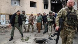 Secretarul general al ONU, António Guterres, în timpul unei vizite în orașul Irpin din regiunea Kiev, unde au fost documentate o serie de crime de război comise de armata rusă