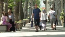 "Очень любят русских, но не любят нашего президента" "Очень любят русских, но не любят нашего президента"