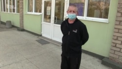 «Щодня «процедури»: били від ніг до верху»: звільнений з полону «ЛНР» – відео «Щодня «процедури»: били від ніг до верху»: звільнений з полону «ЛНР» – відео