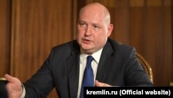 «Зараз усі служби працюють у штатному режимі», заявив Михайло Развожаєв