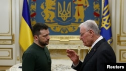 Владимир Зеленский бо Кит Келлог