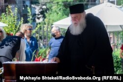 Отець Олександр Чумаков