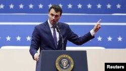 Чарлі Кірк – відомий подкастер і виконавчий директор консервативної молодіжної організації Turning Point USA (TPUSA)