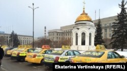 Забастовка таксистов в Иркутске (1 марта 2016 года)