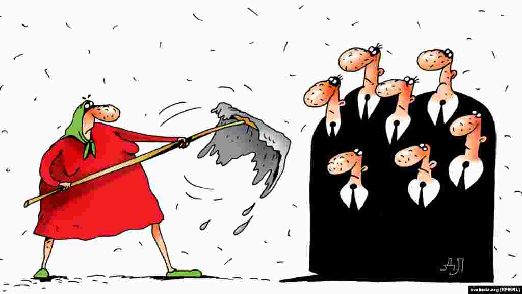 В 1998 году посольства ряда стран и личные резиденции руководителей нескольких дипломатических миссий выселили из дипломатического комплекса «Дрозды», чтобы расширить резиденцию Александра Лукашенко. Среди лишенных резиденции были представительства Евросоюза и США. В знак протеста послы этих стран тогда были отозваны из Беларуси для консультаций.  