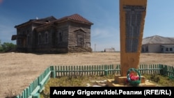 Край географии: как выглядят сёла, близ которых бушует огонь