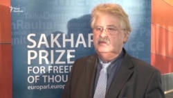 Мустафа Джемілєв увійшов до трійки кандидатів на премію Сахарова (відео) Мустафа Джемілєв увійшов до трійки кандидатів на премію Сахарова (відео)