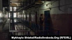 Станом на 5 серпня платними камерами скористалися у 13 СІЗО