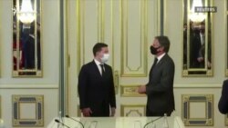«Мы поддерживаем Украину перед лицом российской агрессии»: о чем говорил Блинкен на встрече с Зеленским (видео) «Мы поддерживаем Украину перед лицом российской агрессии»: о чем говорил Блинкен на встрече с Зеленским (видео)