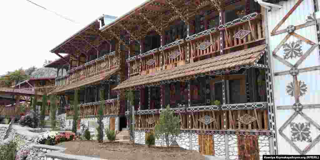 Качи-Кальон – крымский средневековый пещерный монастырь, расположенный в долине реки Качи