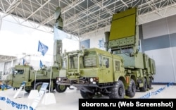 Багатофункціональна радіолокаційна станція розвідки та цілевказівки 98Л6Е. Скриншот із сайту oborona.ru