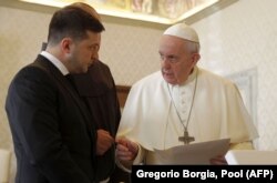 ვოლოდიმირ ზელენსკი და რომის პაპი ფრანცისკე