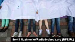 Акція «Година смерті» біля Верховної Ради. Київ, 6 червня 2017 року