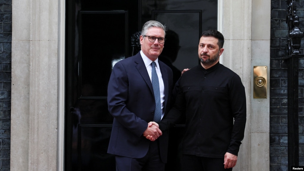 După Berlin, Londra. Zelenski cere solidaritate europeană înaintea summitului Putin-Trump