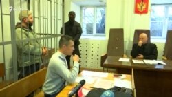 Пятеро крымских татар арестованы судом в Симферополе (видео) Пятеро крымских татар арестованы судом в Симферополе (видео)