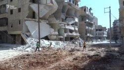 Российские и сирийские самолеты снова бомбили Алеппо (видео) Российские и сирийские самолеты снова бомбили Алеппо (видео)