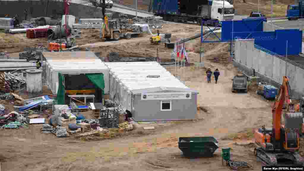 Вагончик с баннером «Министерство обороны Российской Федерации»