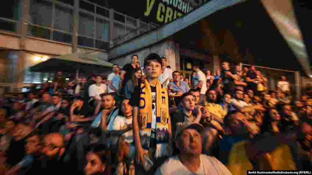 Подивитися трансляцію прийшло багато дітей разом із батьками  